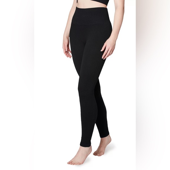 High Waist Ribbed Leggings - Picture 1 of 3